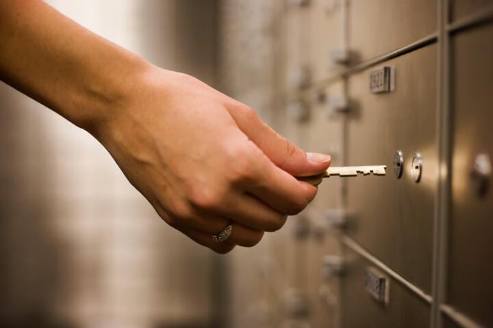 Bank Deposit Safety: €100,000 Guarantee Per Depositor